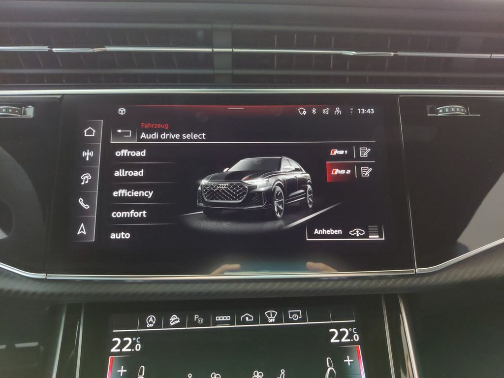 Audi RSQ8 2025