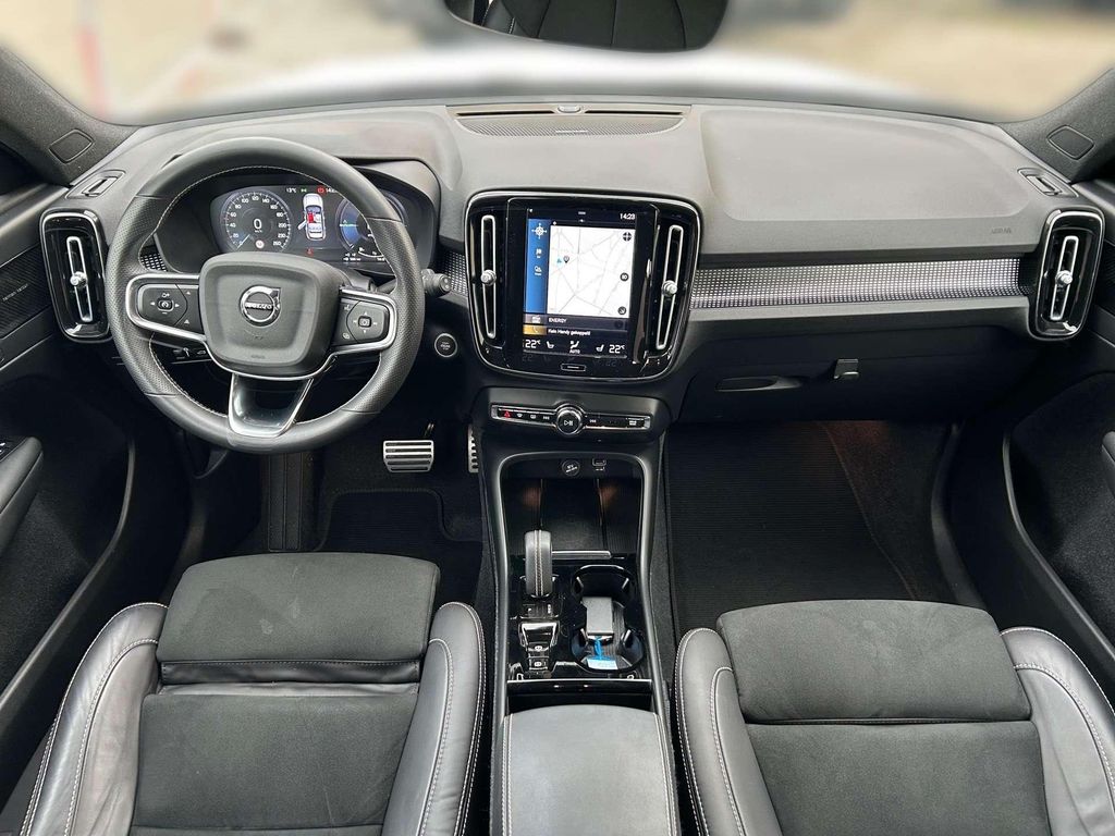 Volvo XC40 2021
