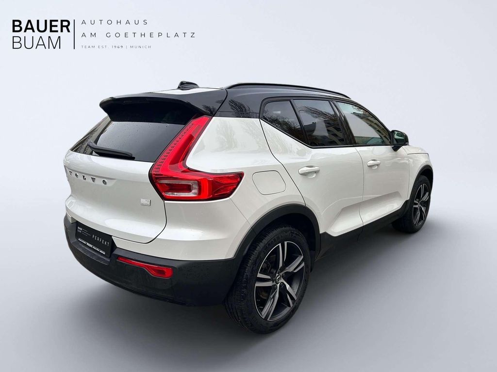 Volvo XC40 2021