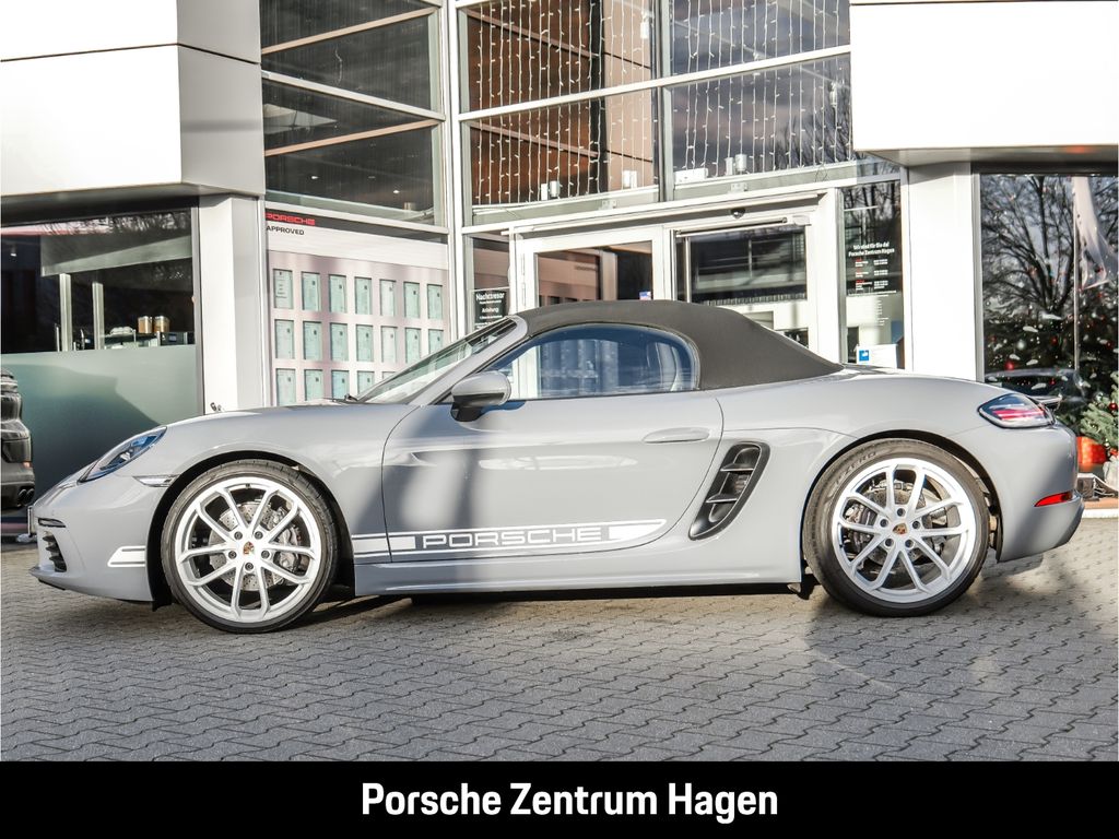 Porsche Boxster 2023