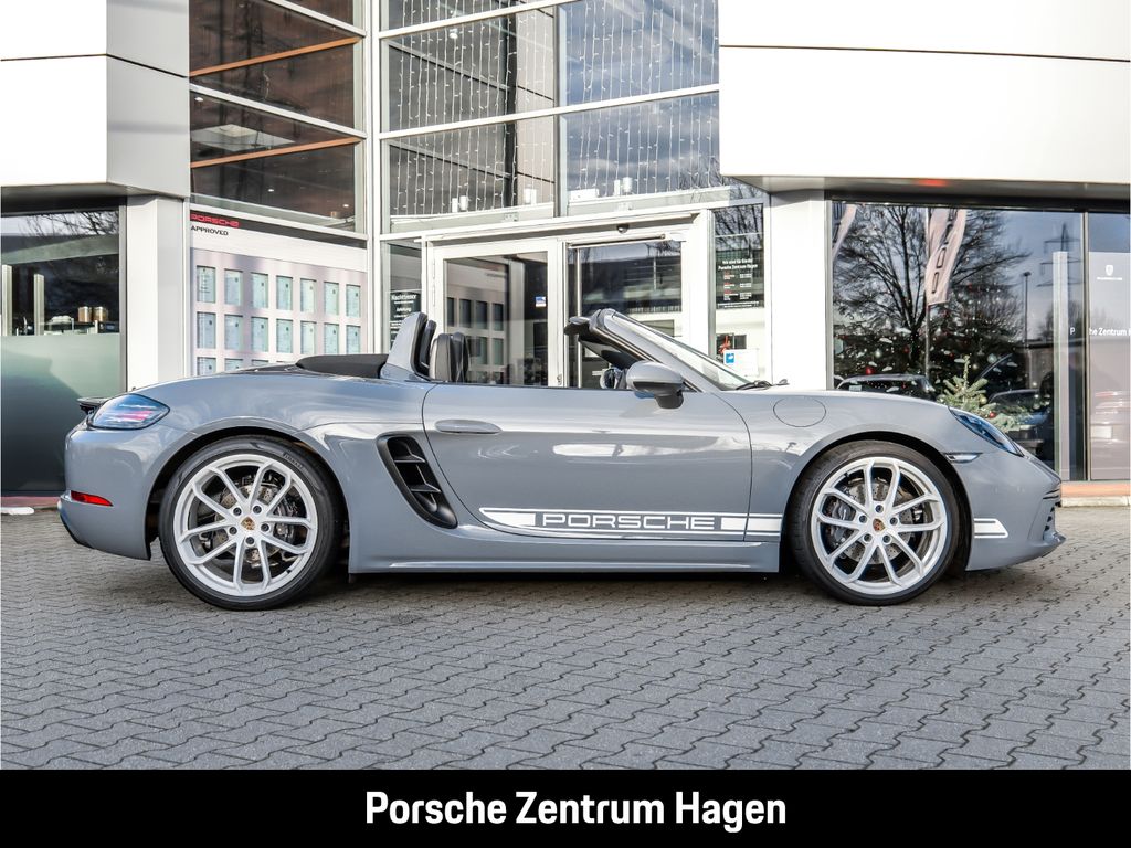 Porsche Boxster 2023