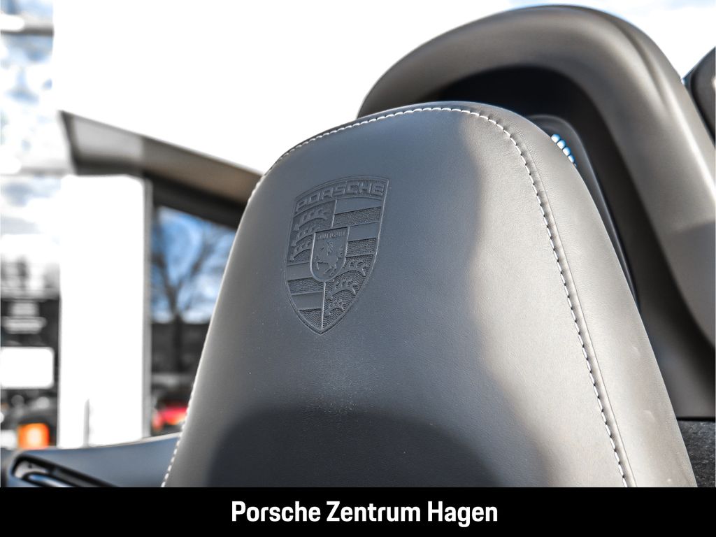 Porsche Boxster 2023