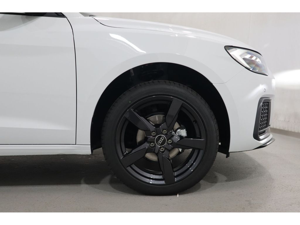 Audi A1 2025