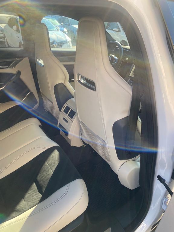 Jaguar F-Pace 2023