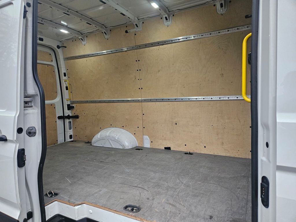 Volkswagen Crafter 2021