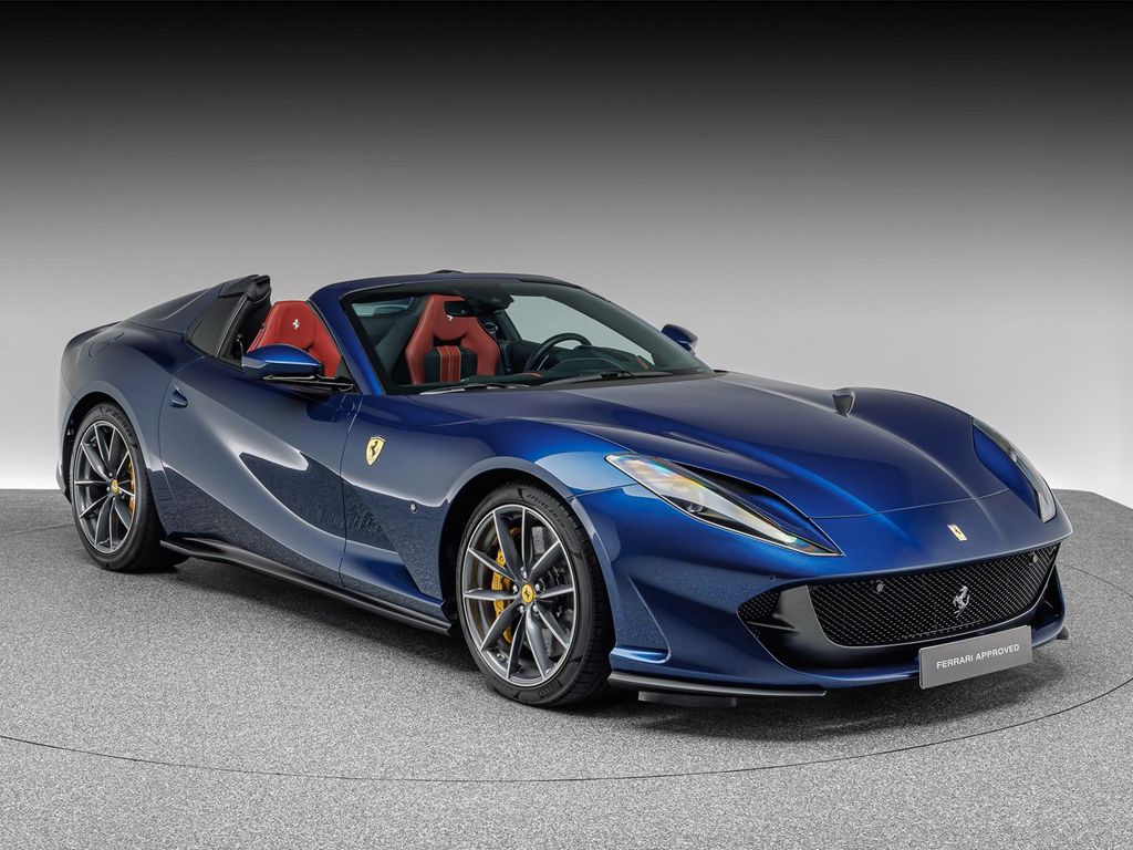Ferrari 812 2022