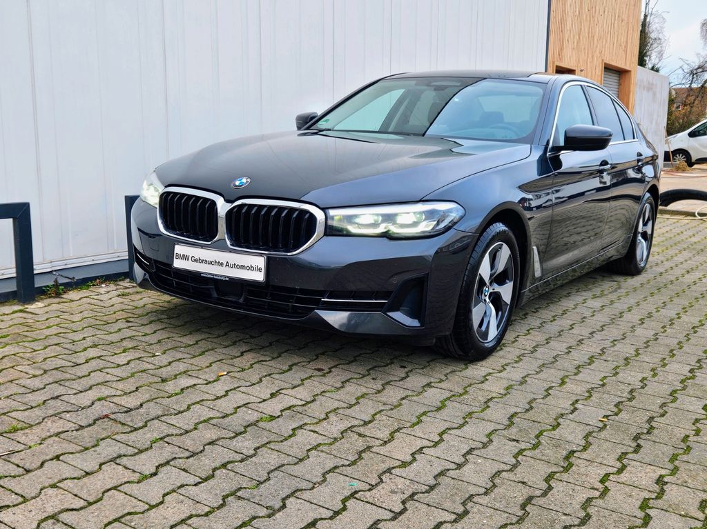 BMW 520 2022