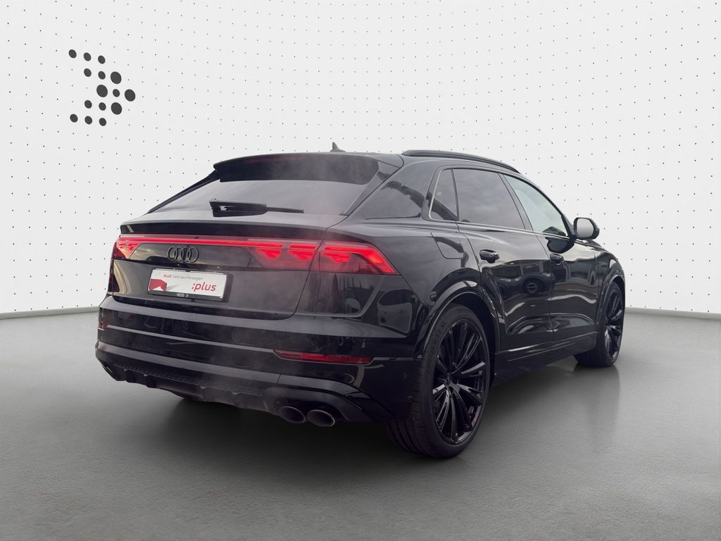 Audi SQ8 2025