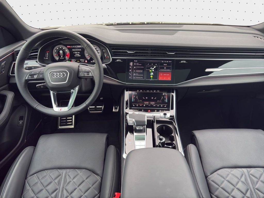 Audi SQ8 2025