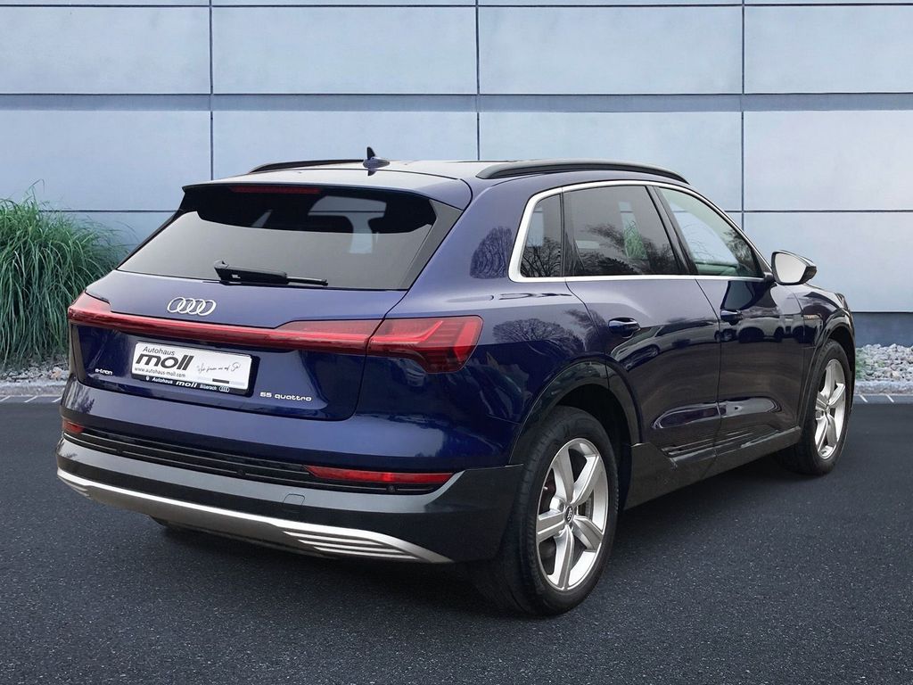 Audi e-tron 2019
