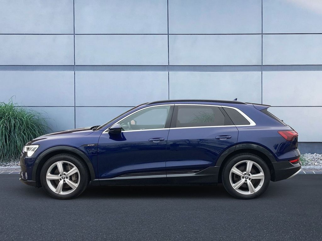 Audi e-tron 2019