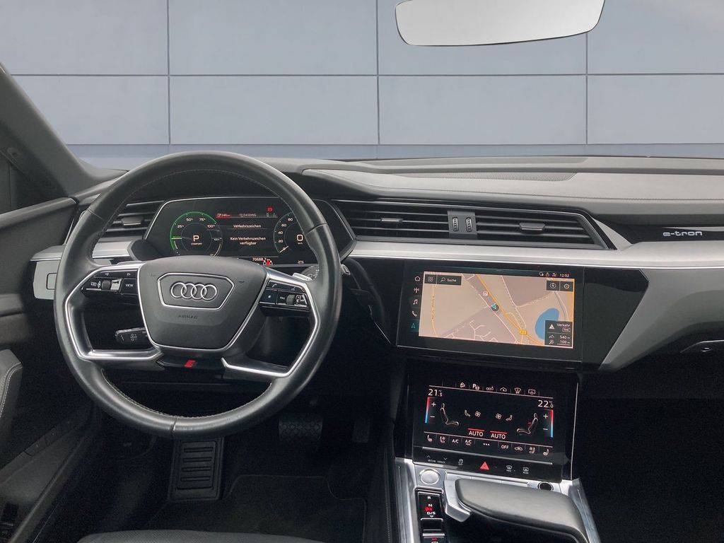 Audi e-tron 2019