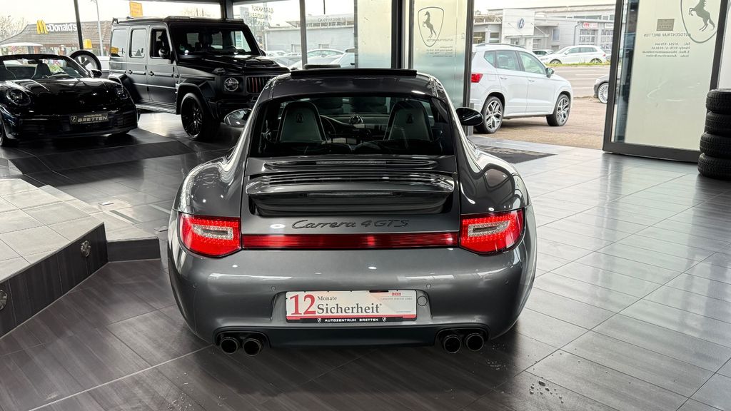 Porsche 997 2012