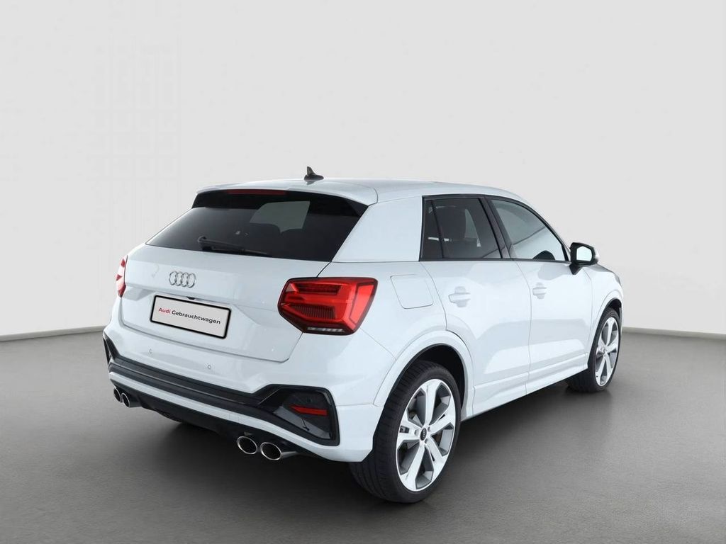 Audi SQ2 2025