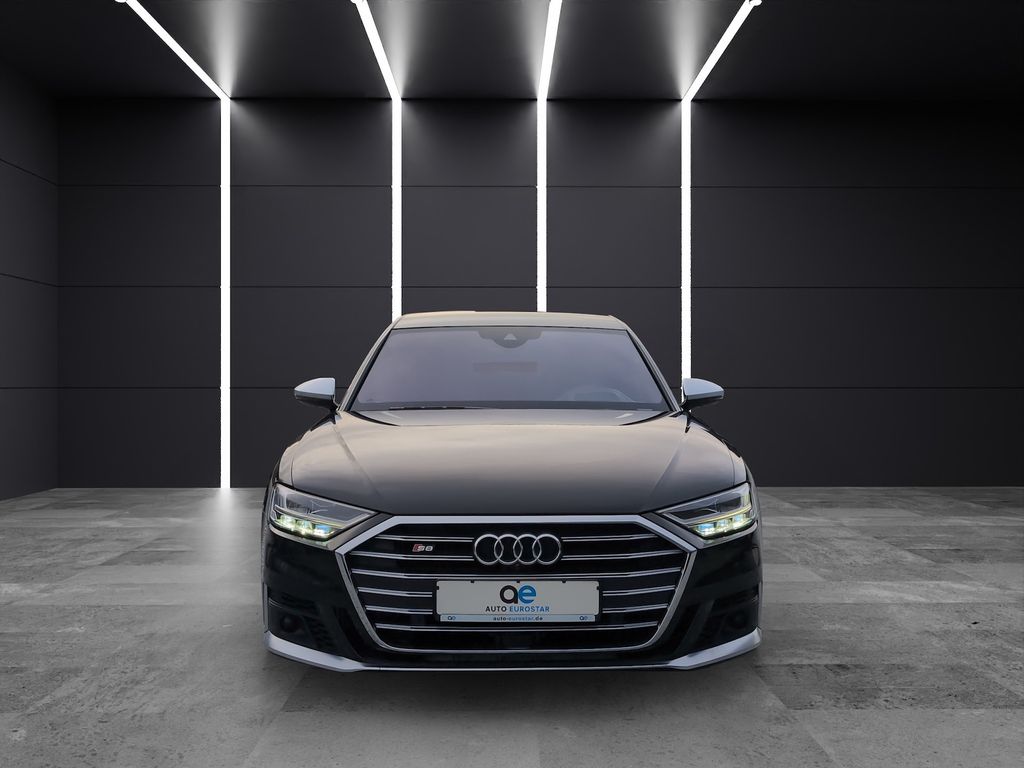 Audi S8 2022