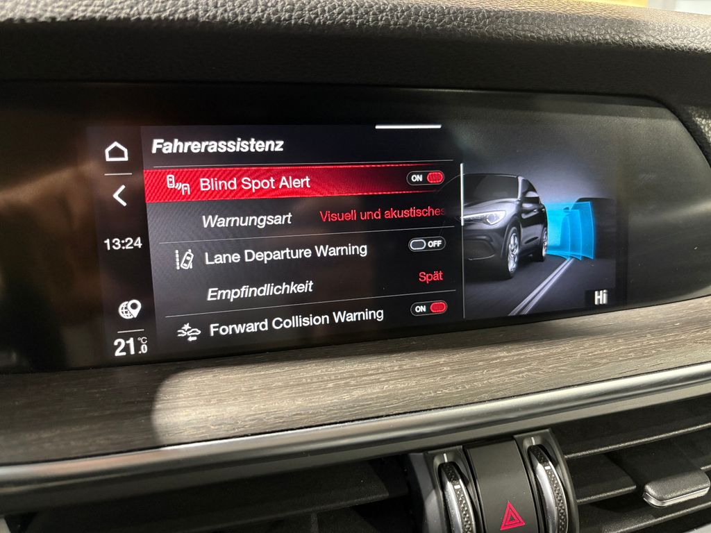 Alfa Romeo Stelvio 2022