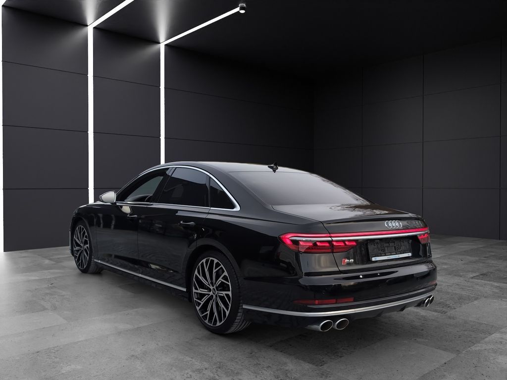 Audi S8 2022