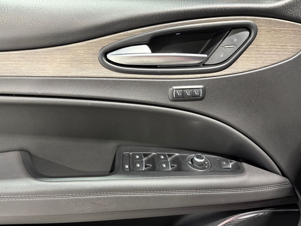 Alfa Romeo Stelvio 2022