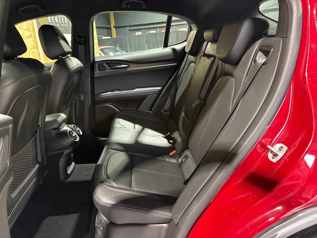 Alfa Romeo Stelvio 2022