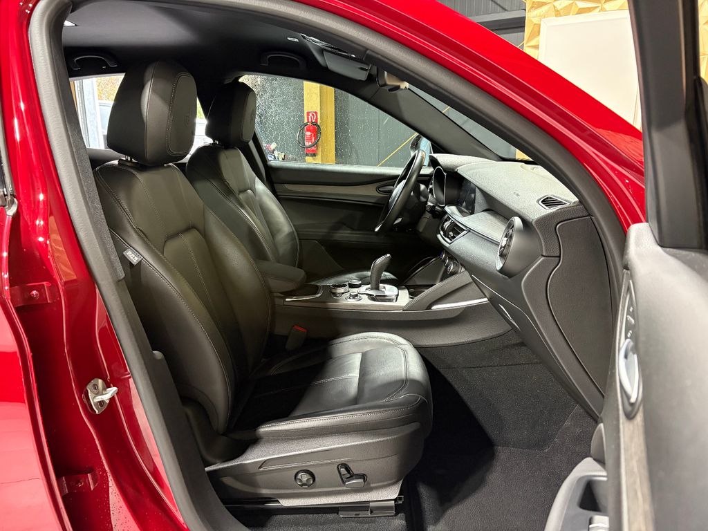 Alfa Romeo Stelvio 2022