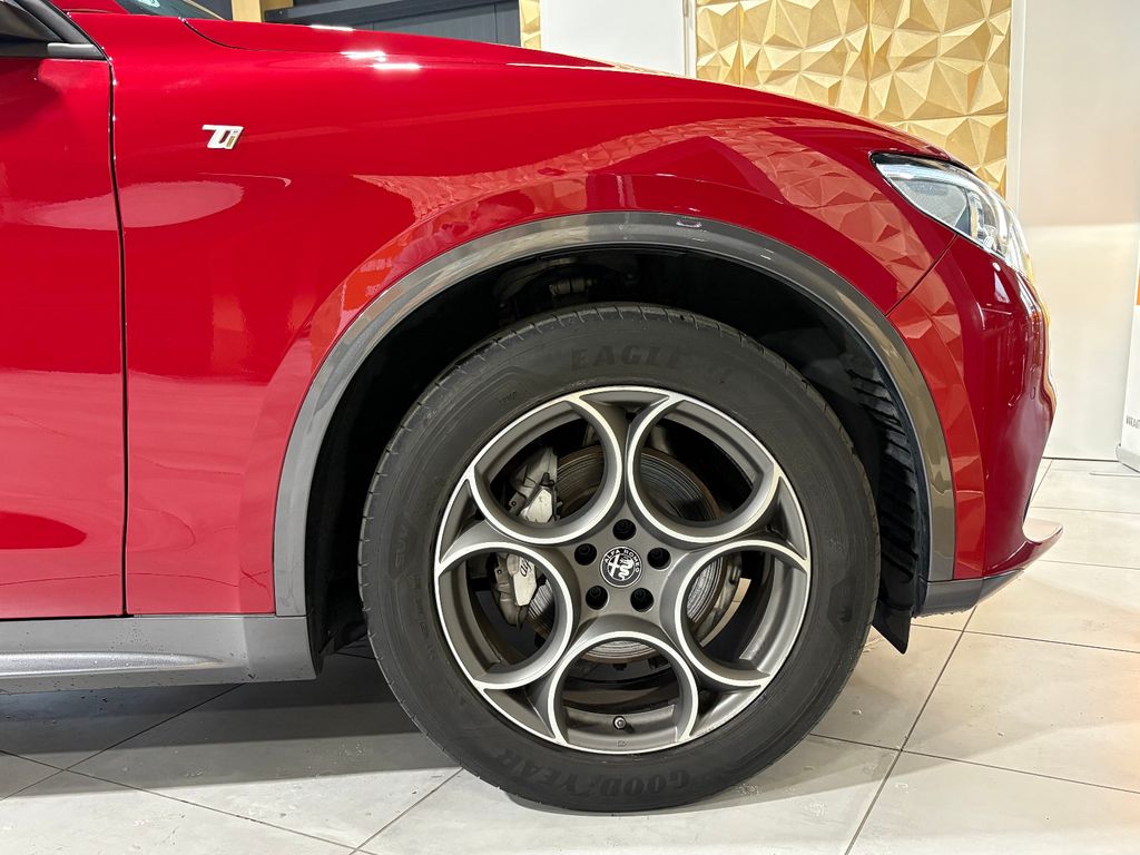 Alfa Romeo Stelvio 2022