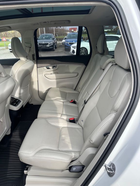 Volvo XC90 2022