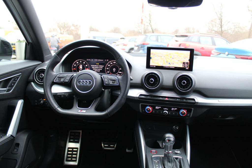 Audi SQ2 2020