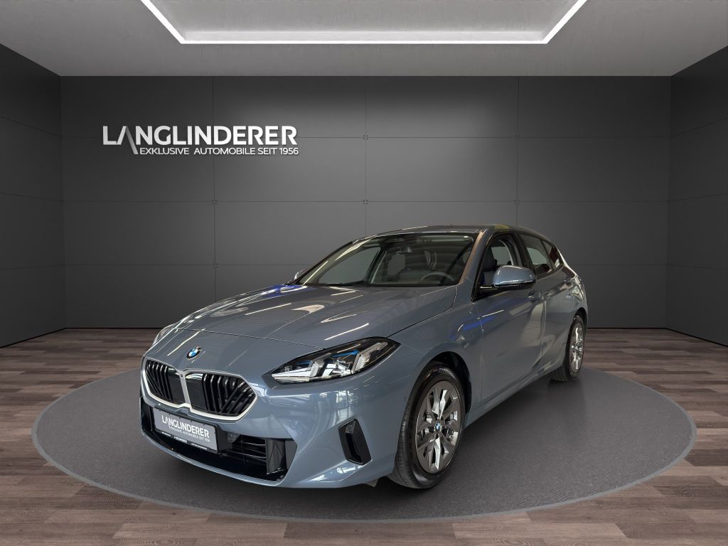 BMW 120 2024