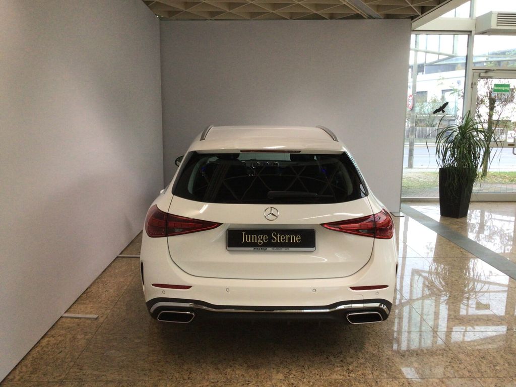 Mercedes-Benz C 200 2025