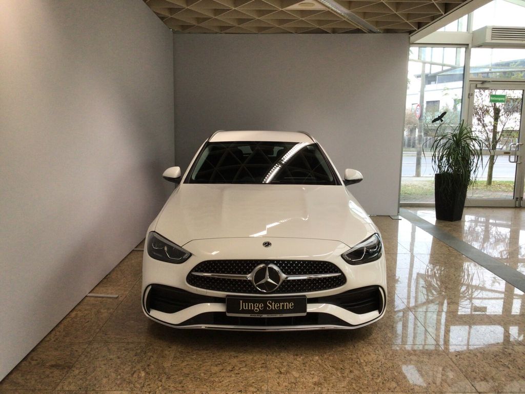 Mercedes-Benz C 200 2025