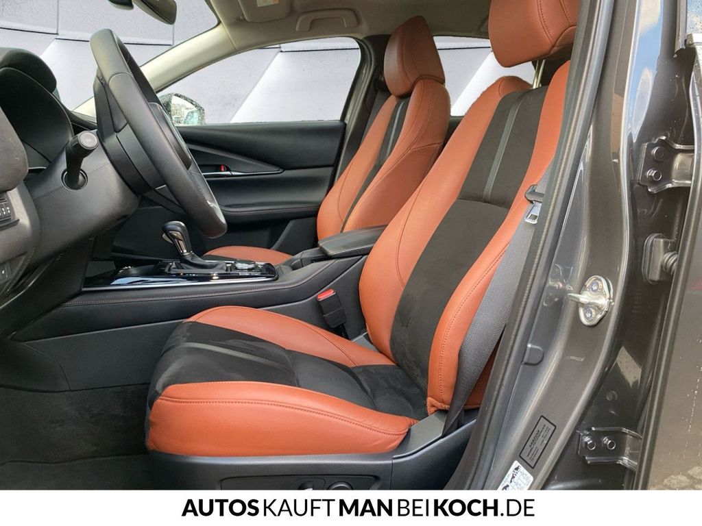 Mazda CX-30 2025