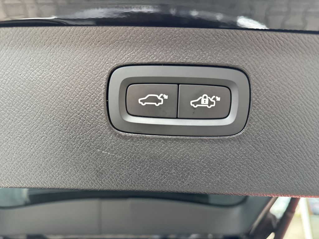 Volvo XC90 2022