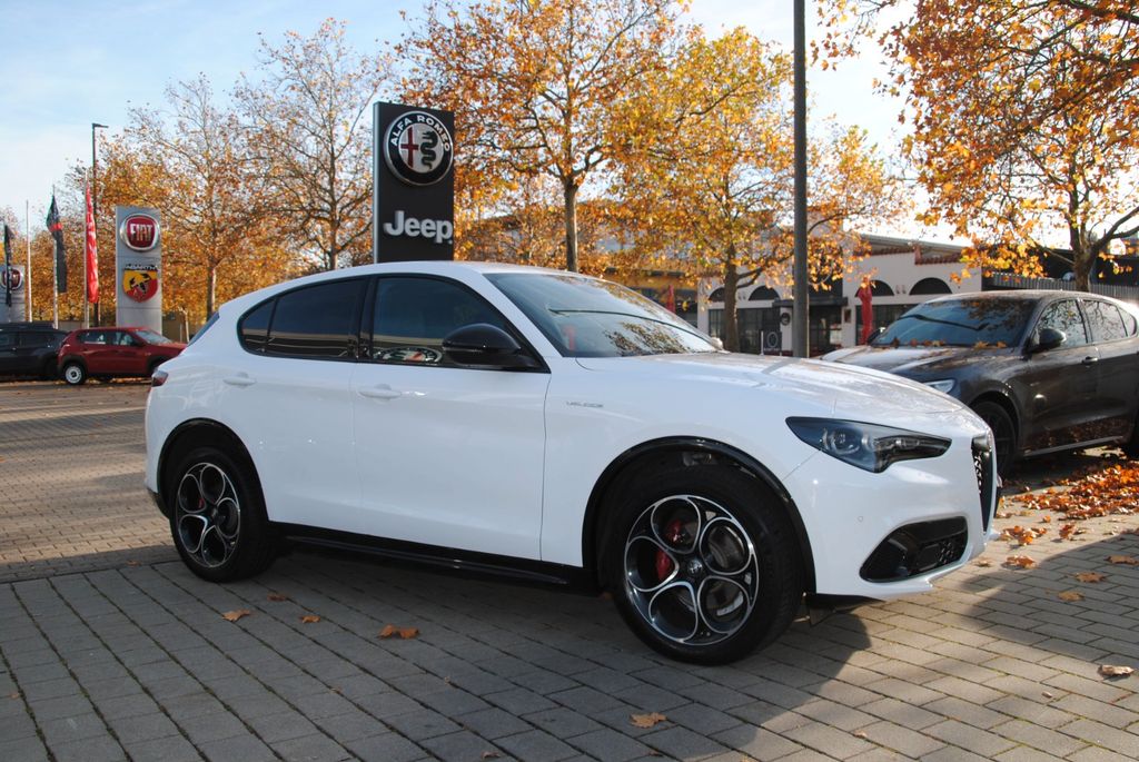 Alfa Romeo Stelvio 2023