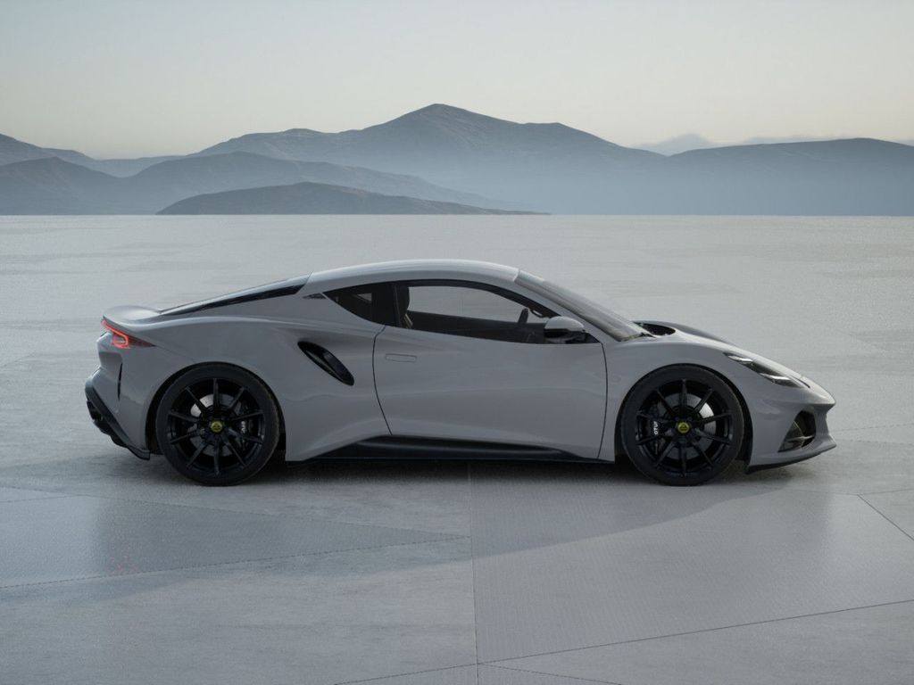 Lotus Emira