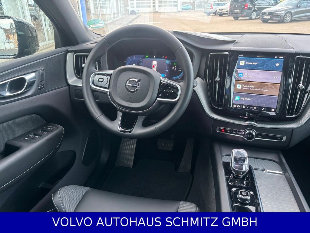 Volvo XC60 2025