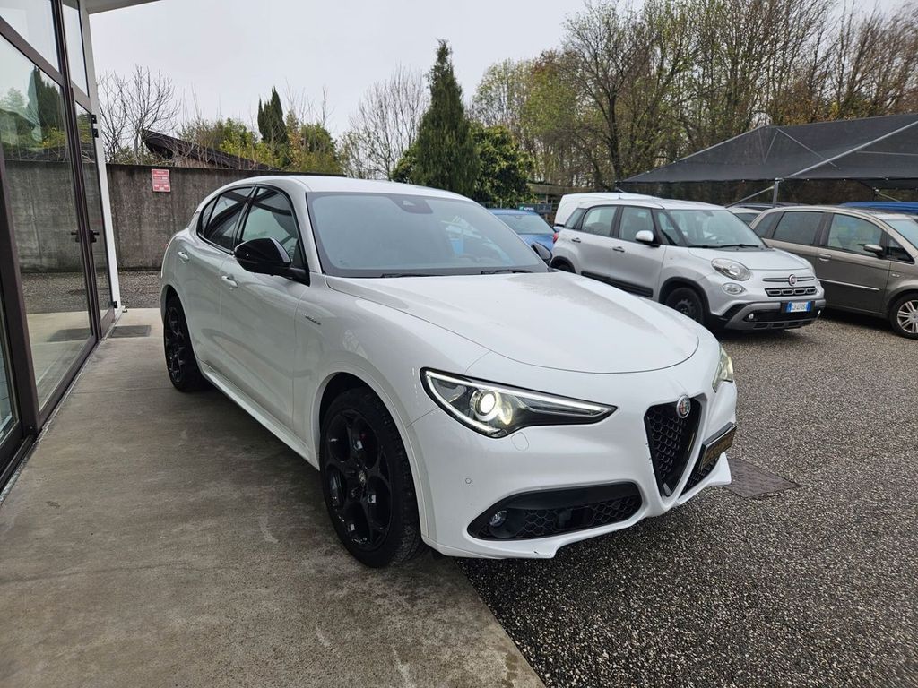 Alfa Romeo Stelvio 2022