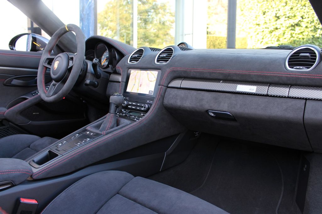 Porsche Boxster 2024