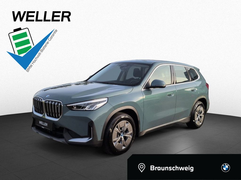 BMW iX1 2023