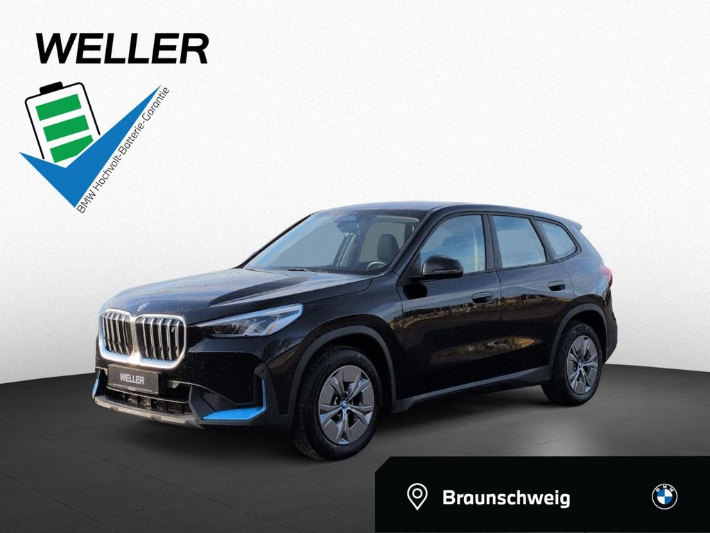 BMW iX1 2023
