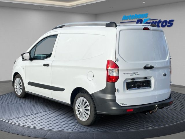 Ford Transit Courier 2020