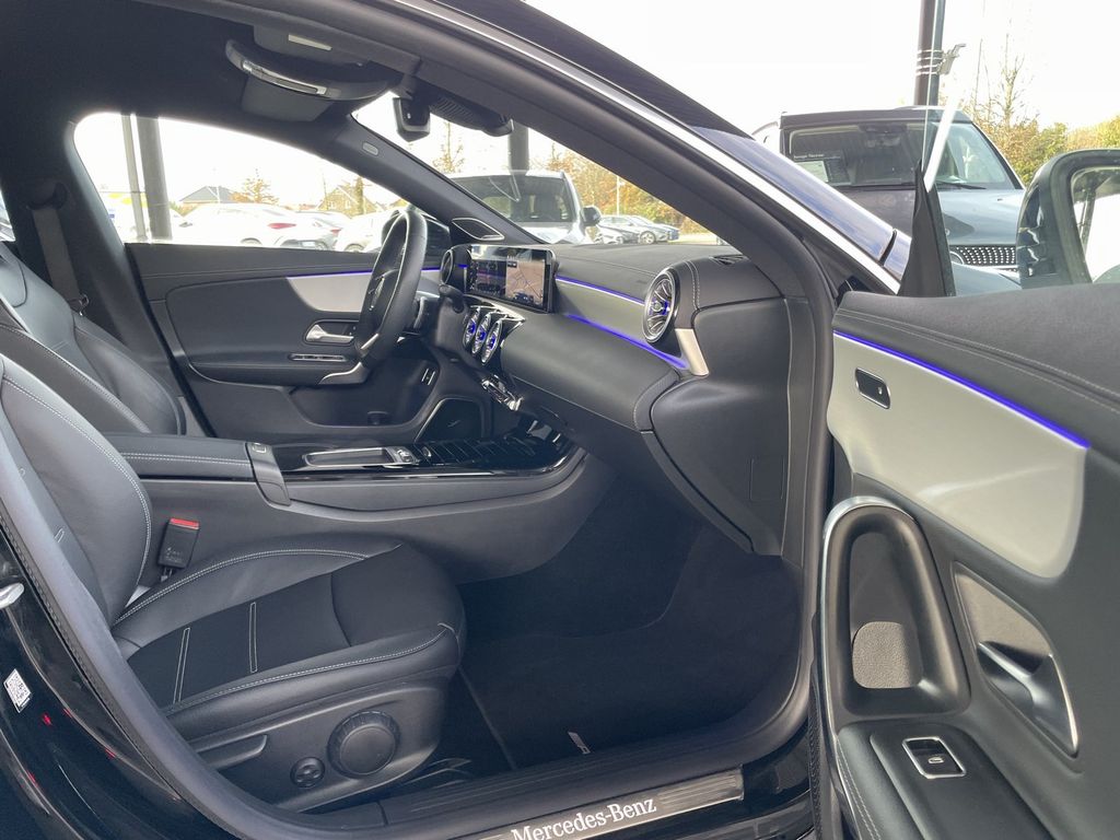 Mercedes-Benz CLA 200 Shooting Brake 2024