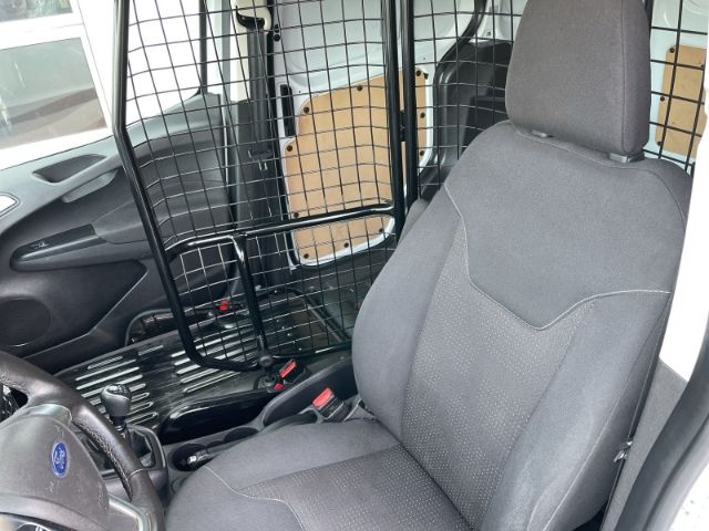 Ford Transit Courier 2020