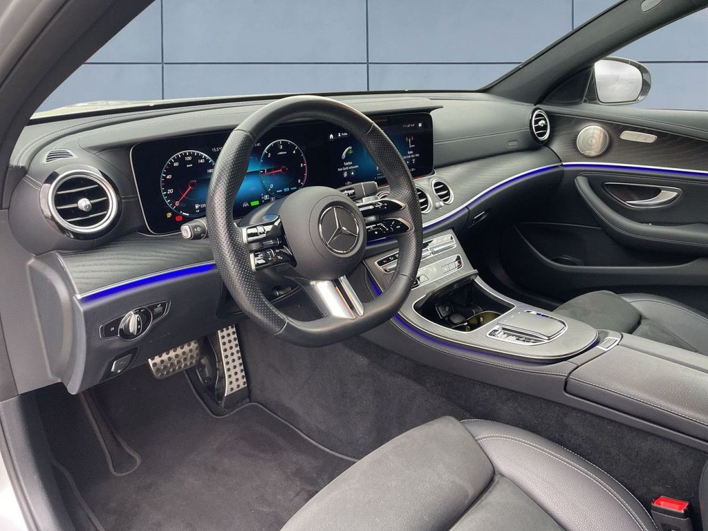 Mercedes-Benz E 220 2023