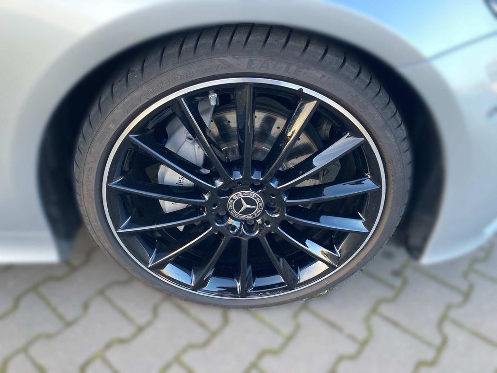 Mercedes-Benz E 220 2023