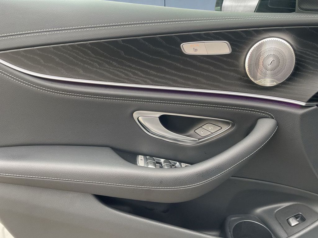 Mercedes-Benz E 220 2023