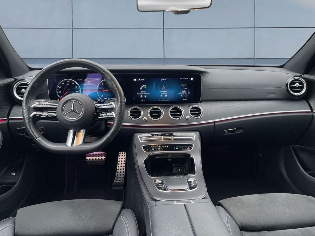 Mercedes-Benz E 220 2023