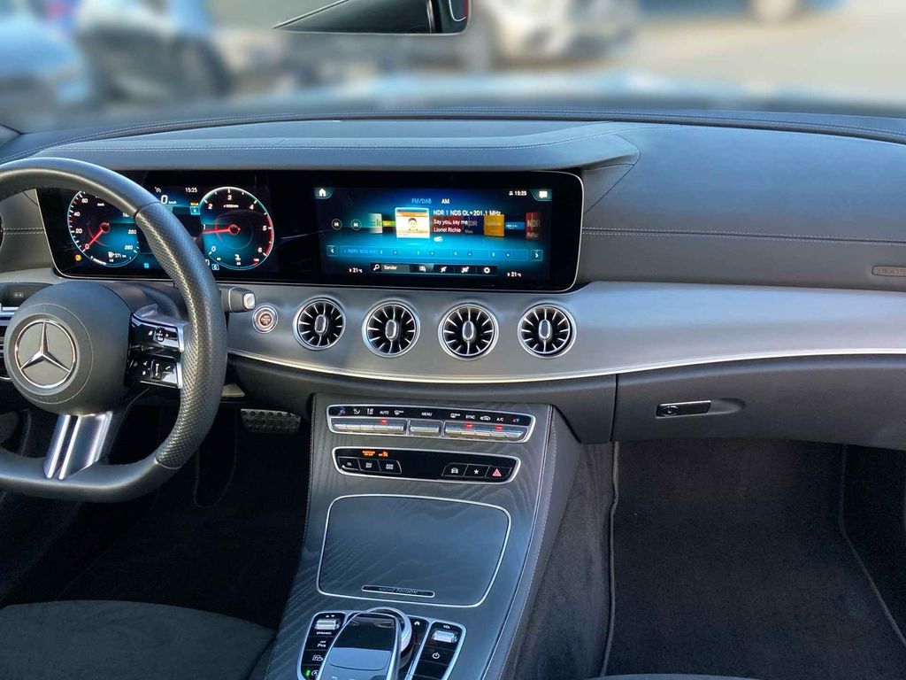 Mercedes-Benz E 220 2023