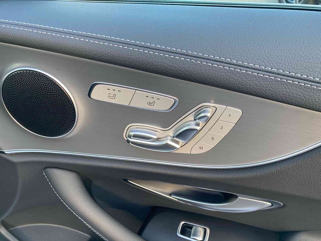 Mercedes-Benz E 220 2023