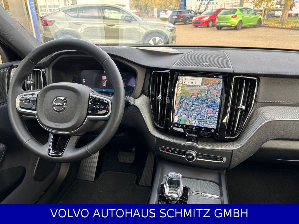 Volvo XC60 2025