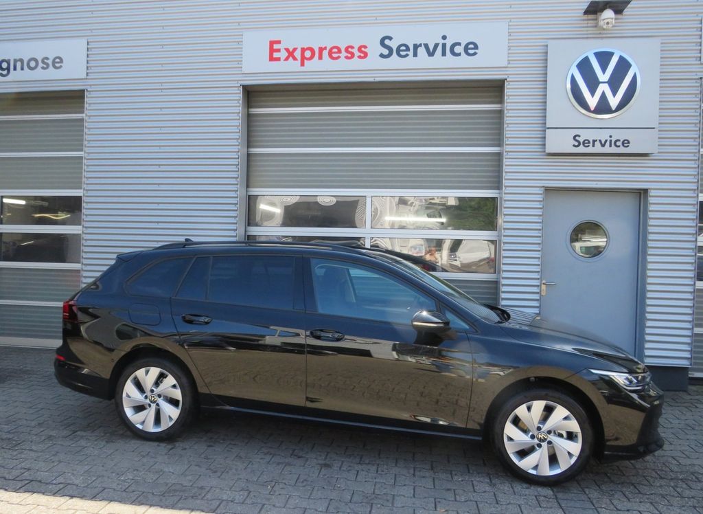 Volkswagen Golf 2025